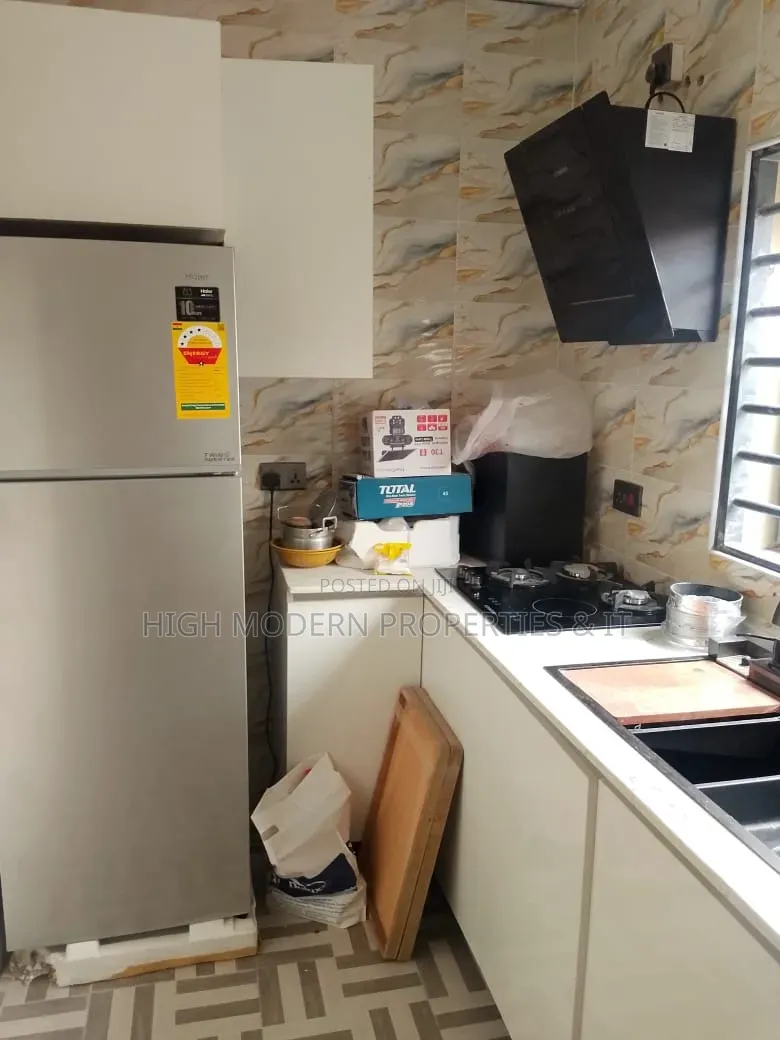 4bdrm House in Teshie Ultimate, Accra Metropolitan for sale