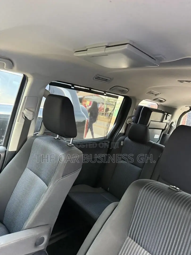 Toyota Voxy 2015 Black
