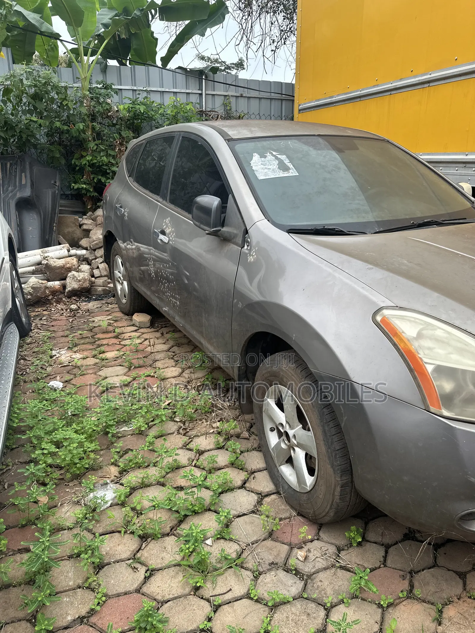 Nissan Rogue SV 4dr SUV (2.5L 4cyl CVT) 2015 Gray