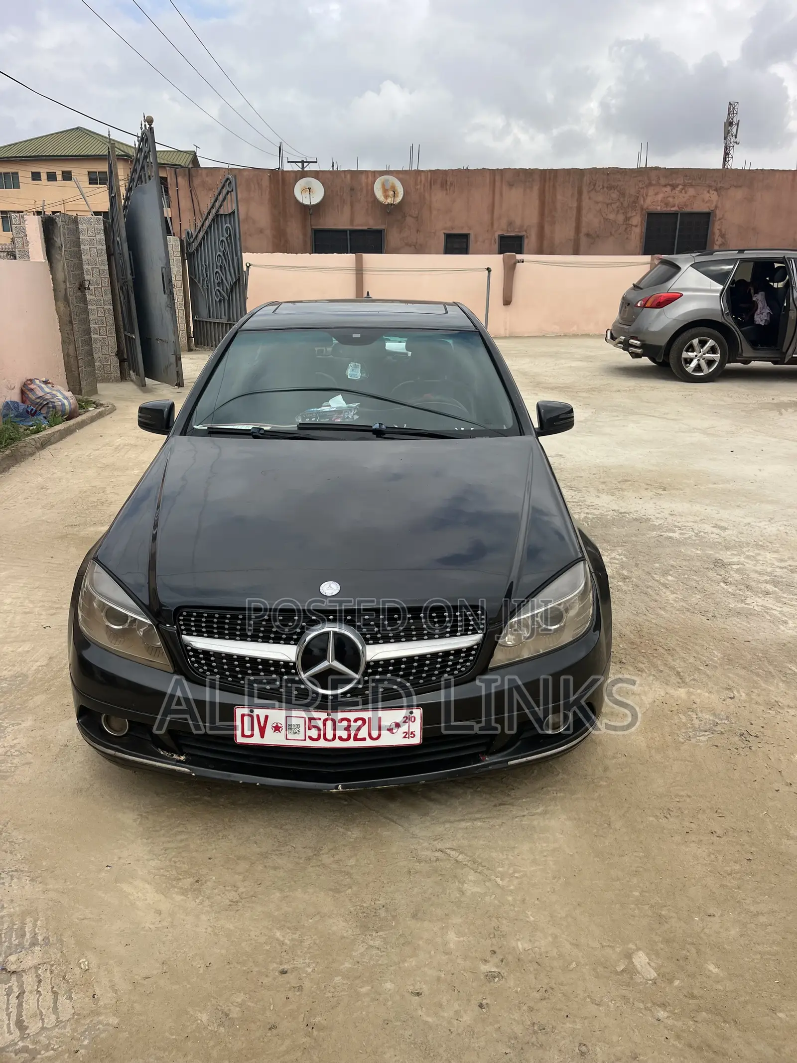 Mercedes-Benz C300 Luxury 4Matic Sedan AWD (3.0L 6cyl 7A) 2011 Black