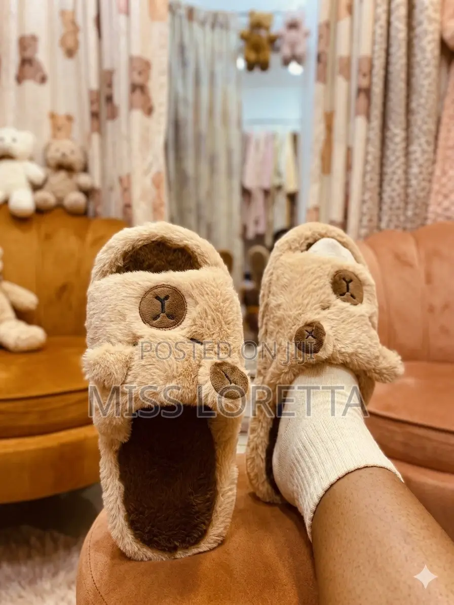 Lounge/Indoor Slippers