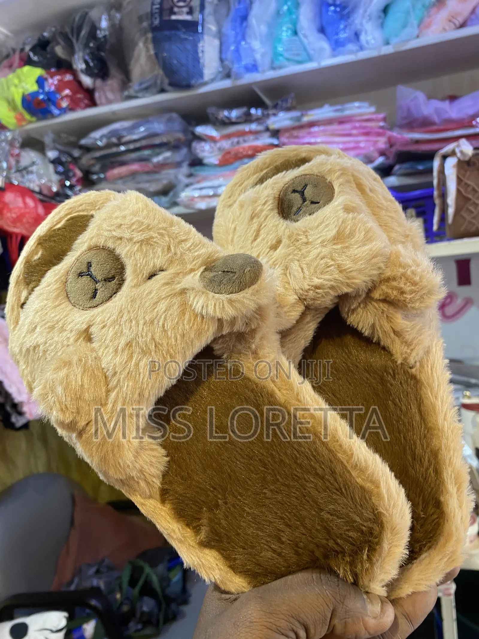 Lounge/Indoor Slippers