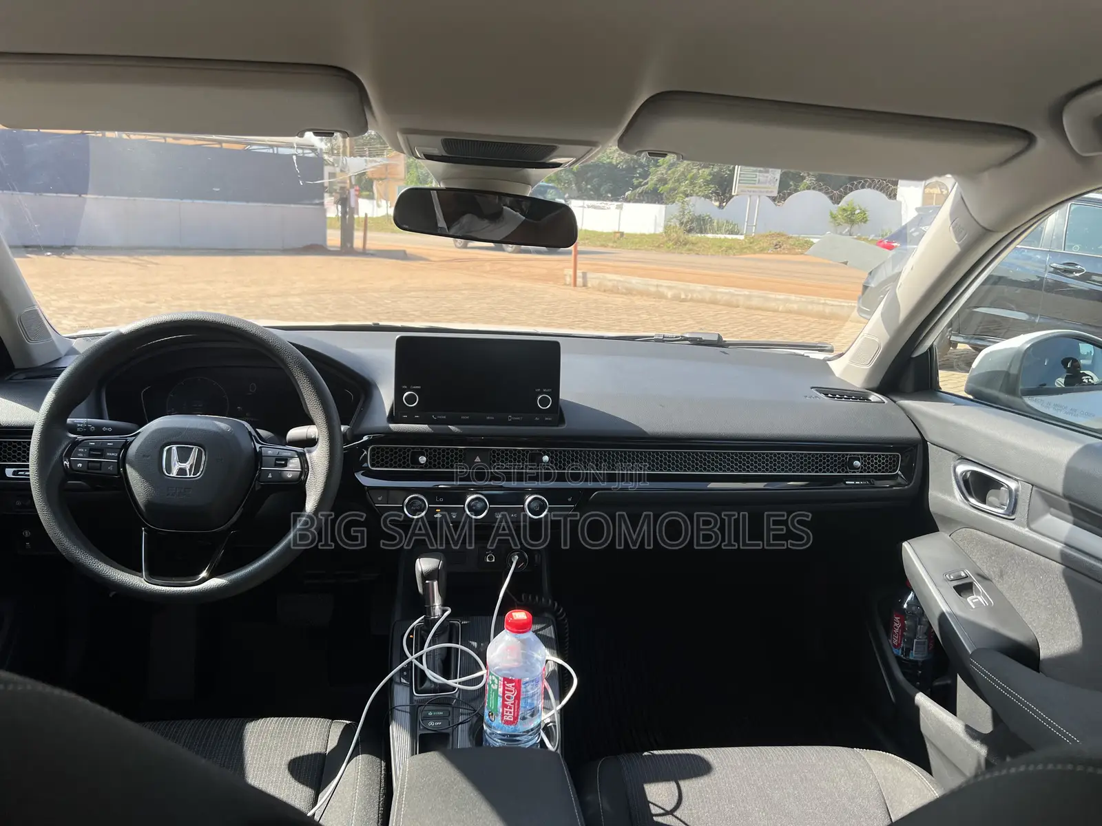 Honda Civic LX 2022 White