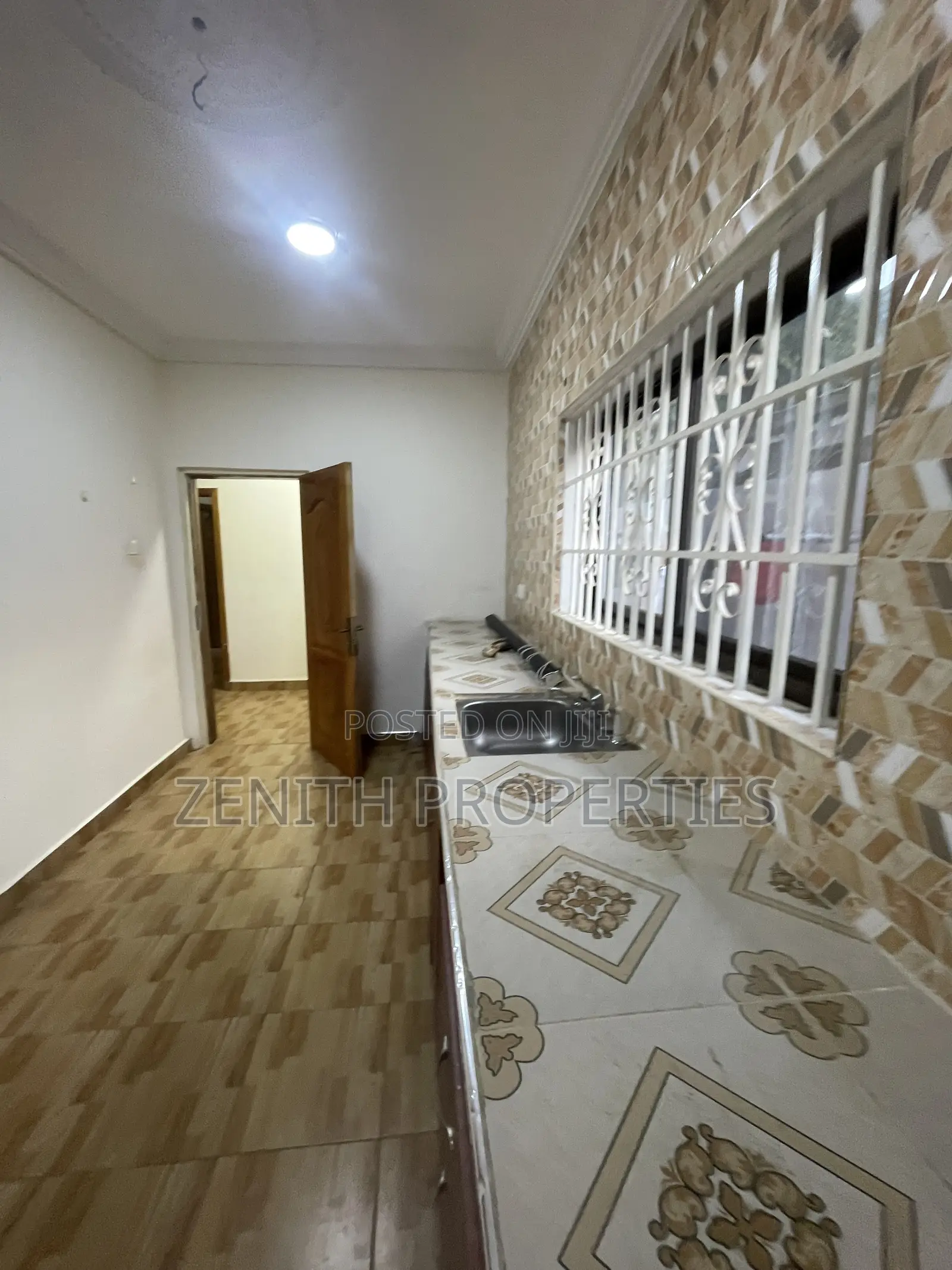 2bdrm Apartment in Zenith Realty, Old Barrier for rent