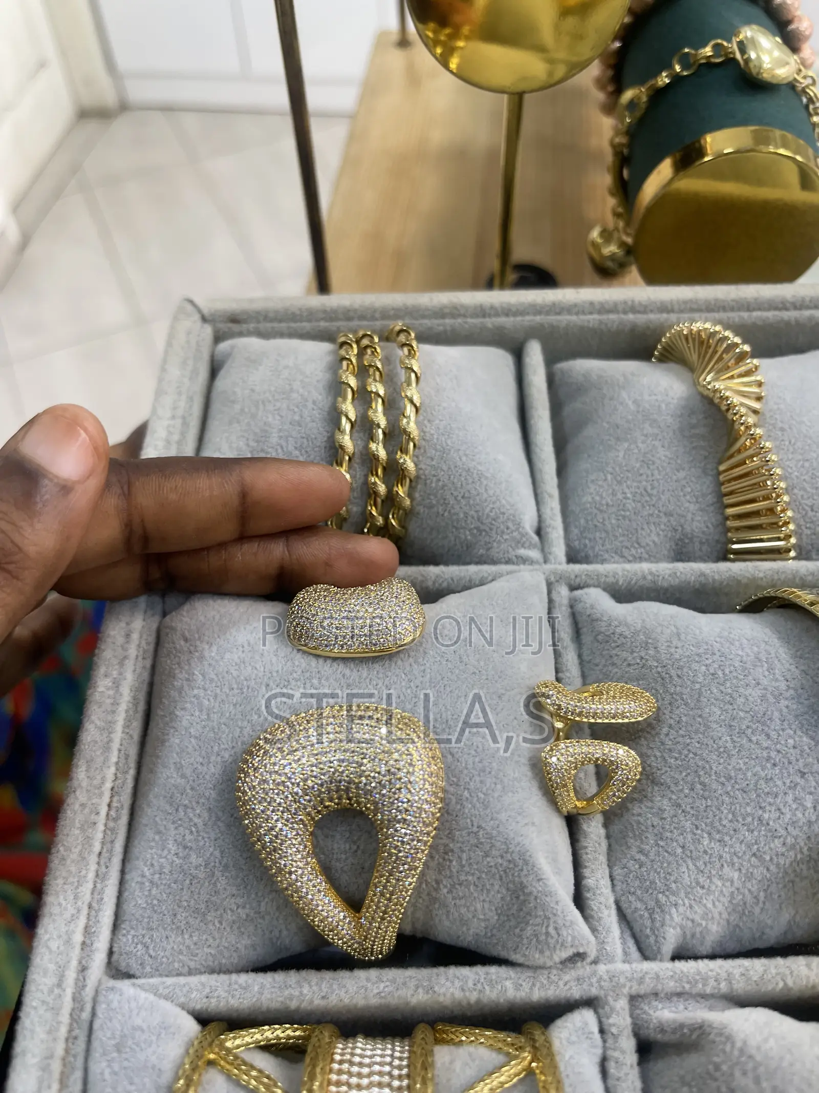Quality Bangle and Ring 295