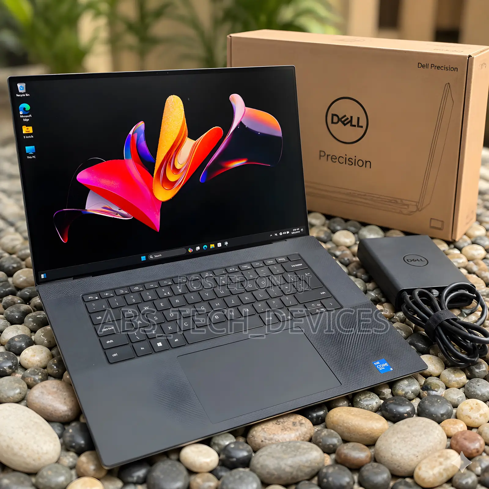Laptop Dell Precision 5690 32GB Intel Core i7 SSD 512GB