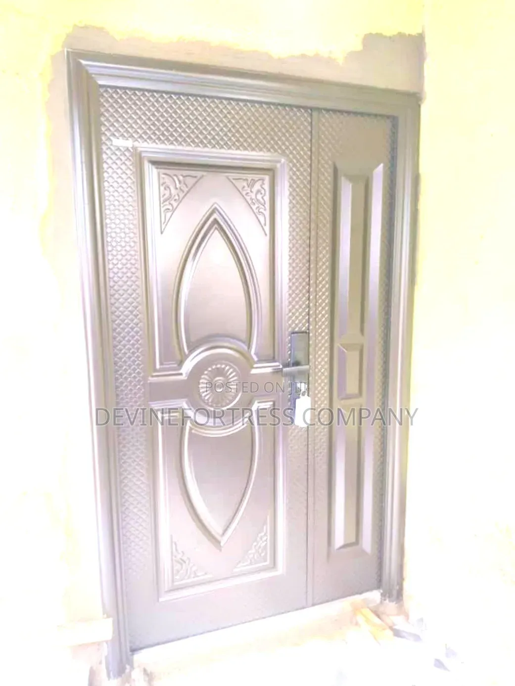 High Quality Sed One N Half Brown Door Foe All Weather Strong