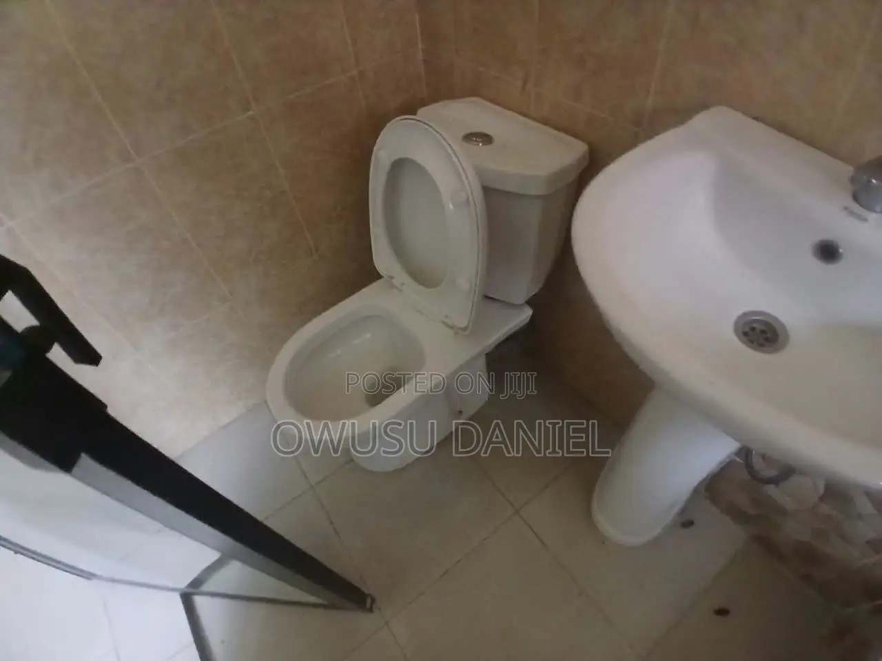 4bdrm Apartment in Fumesua, Kumasi Metropolitan for rent
