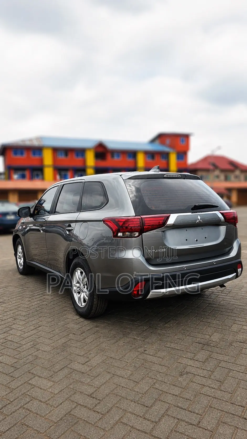 Mitsubishi Outlander 2.0 PHEV AWD 2021 Gray