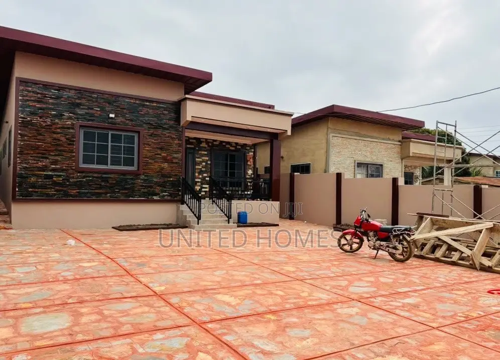 3bdrm House in Gbawe for sale