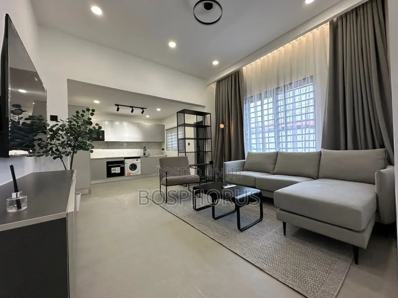 Furnished 2bdrm House in Labone, Coffee Shop Area for rent