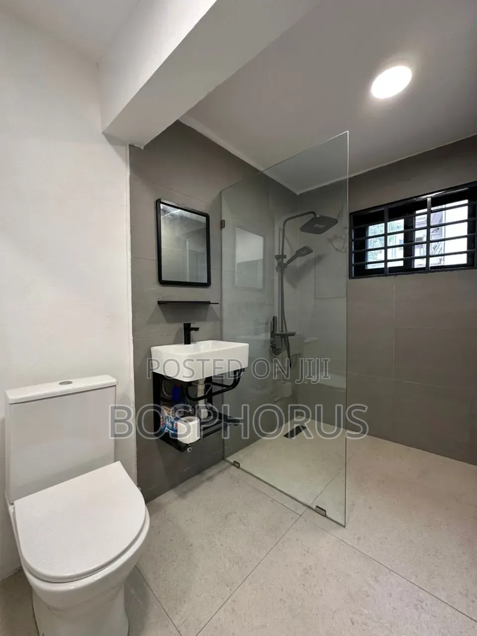 Furnished 2bdrm House in Labone, Coffee Shop Area for rent