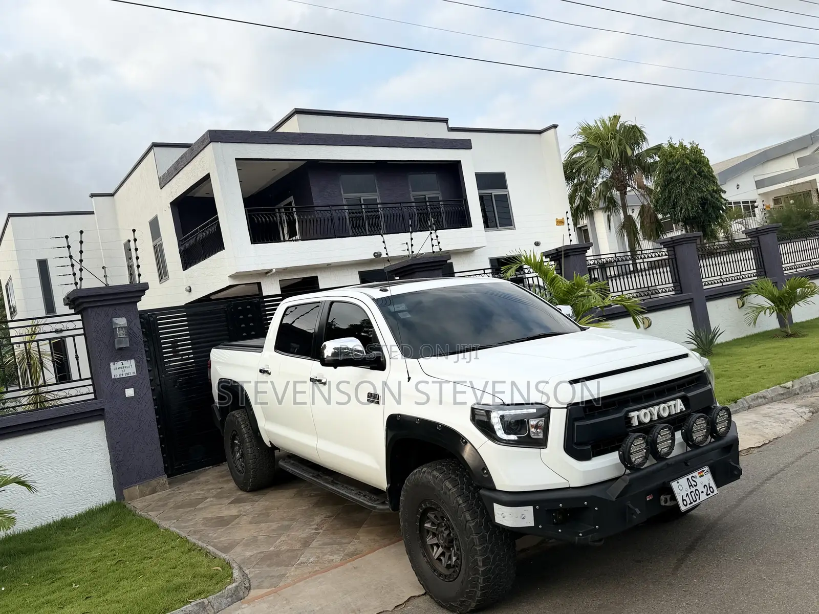 Toyota Tundra 2017 White