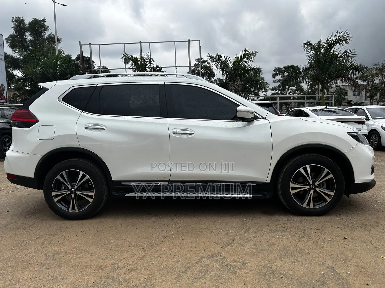 Nissan X-Trail 2.5 Petrol AWD 2019 White