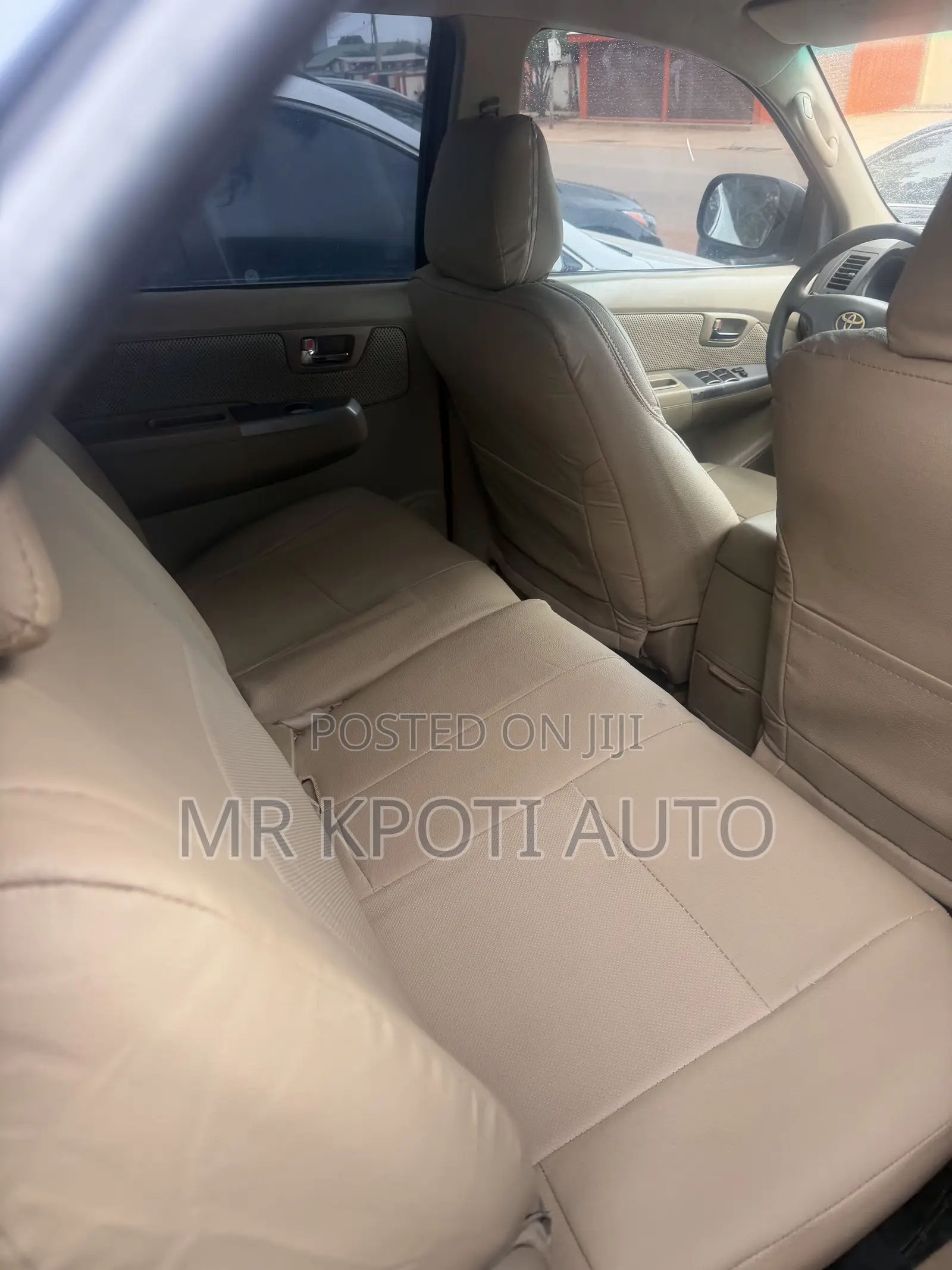 Toyota Fortuner 2014 Black