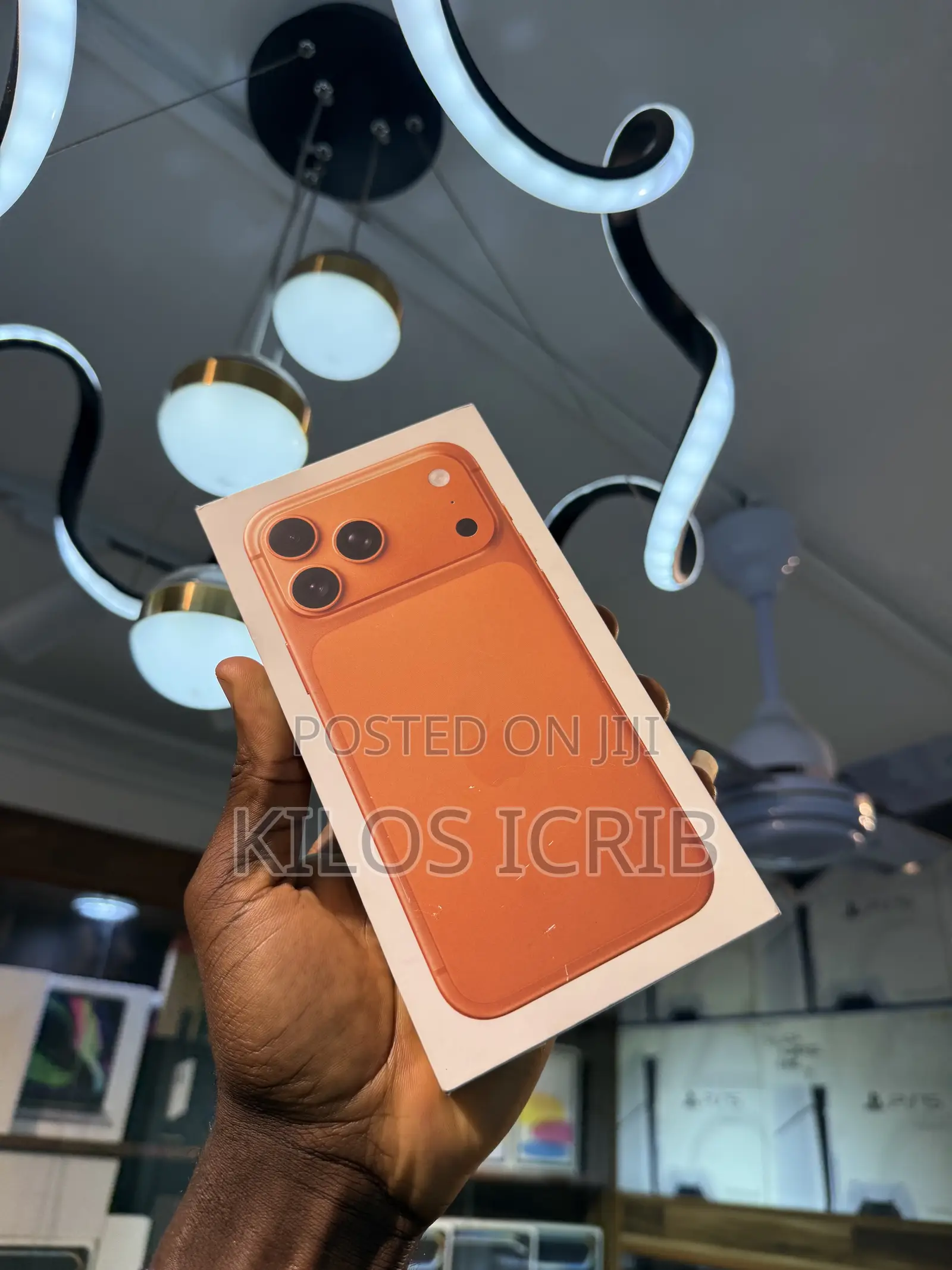 New Apple iPhone 17 Pro Max 256 GB Orange