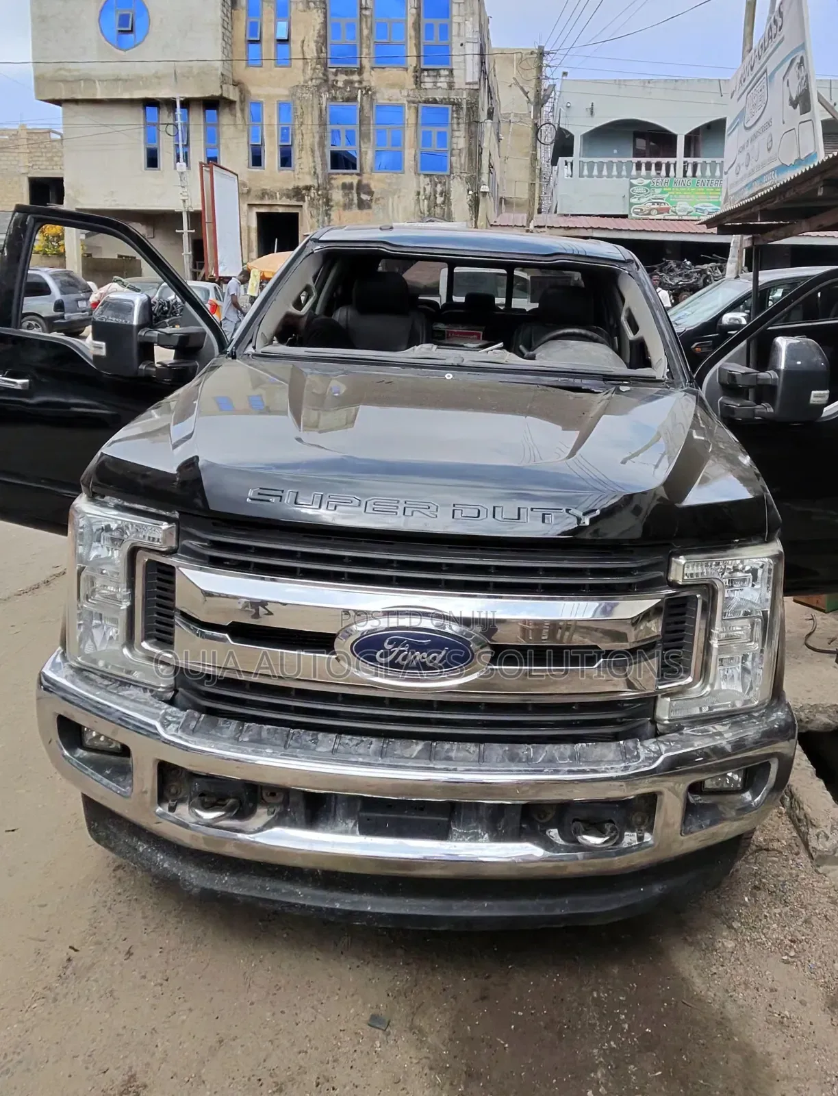 2017 Ford F250 Windscreen Available