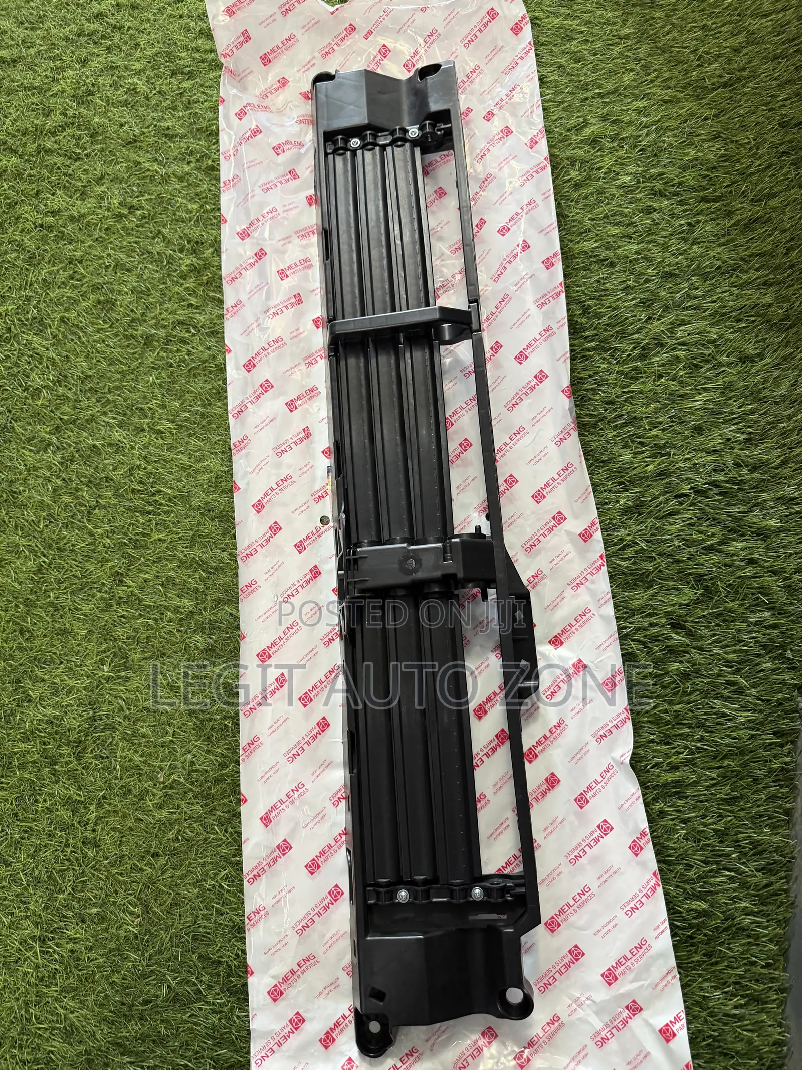 Honda CRV 2024,2023,2025,2026 Shutter Grill Available