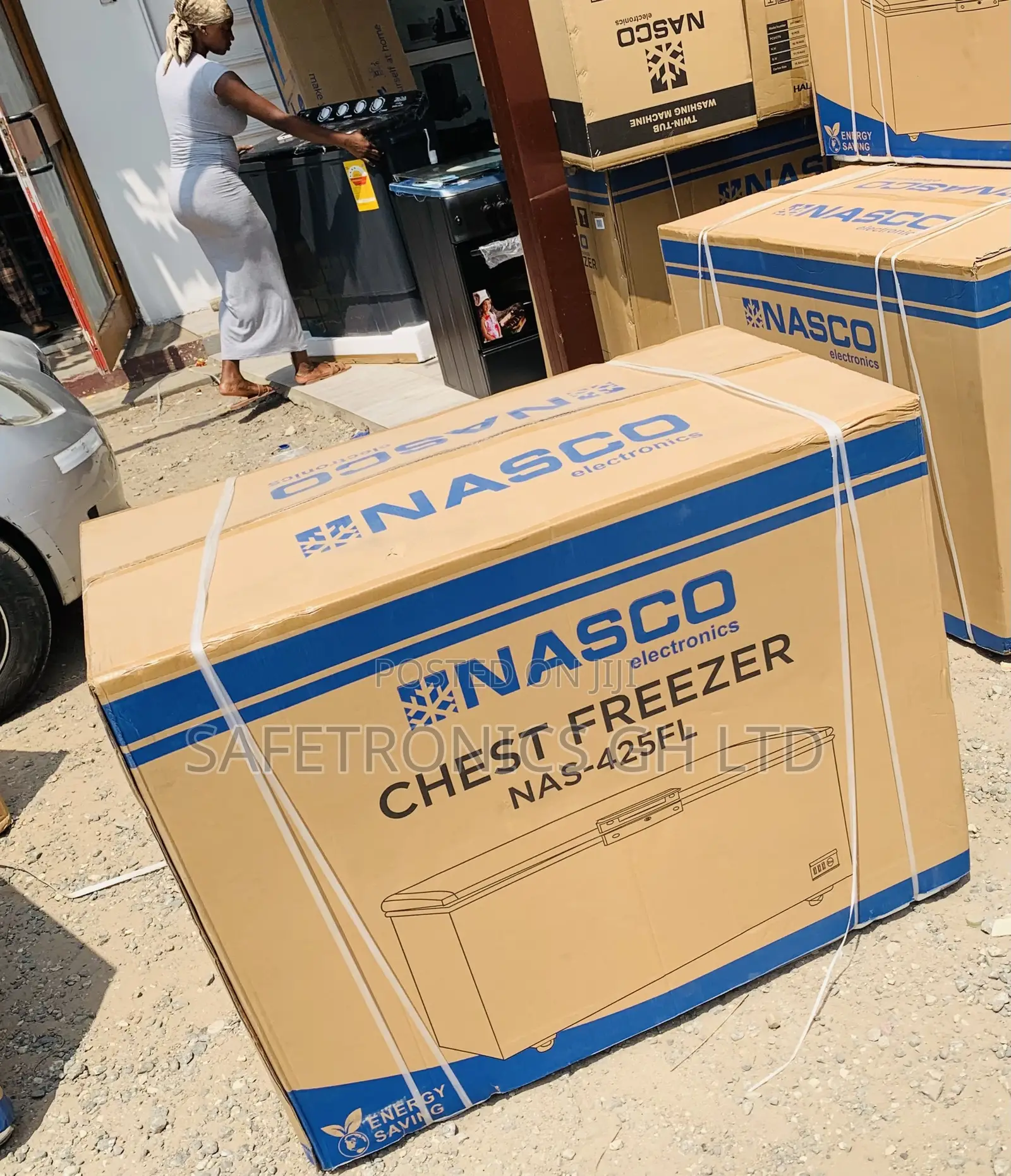 Neatly Order NASCO-318-LTRS-CHEST-FREEZER-NAS-425FL-G