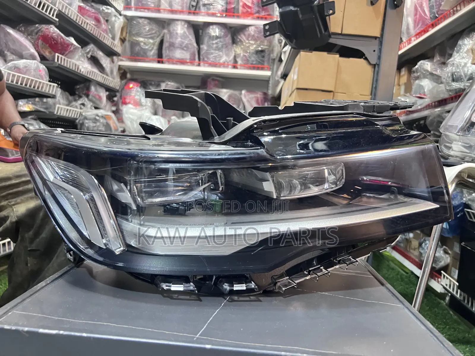 2021,2022,2023,2024 Headlight for Cadillac Escalade