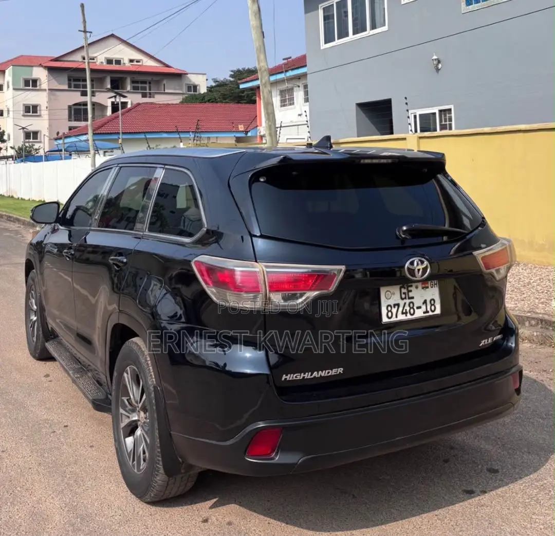 Toyota Highlander 2015 Black