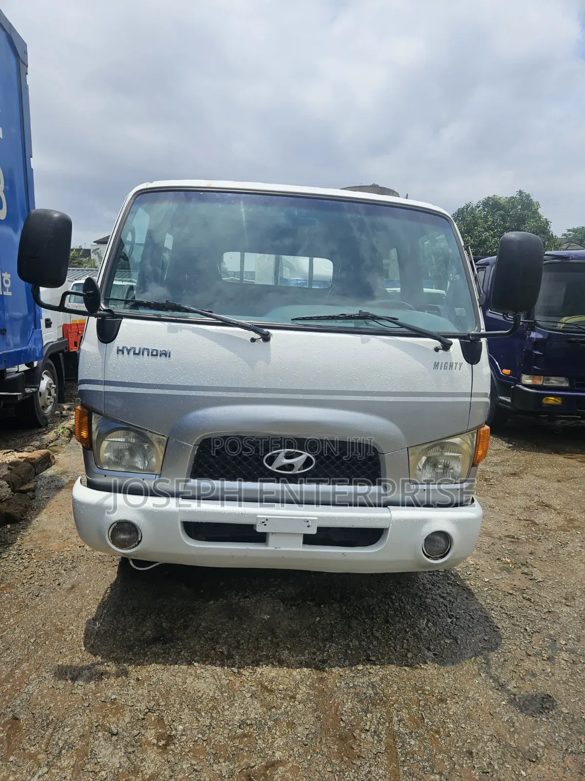 Hyundai Mighty Double Decker