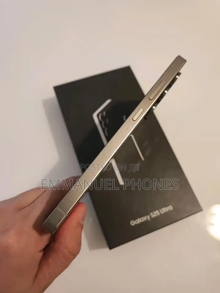 New Samsung Galaxy S25 Ultra 1 TB Gold