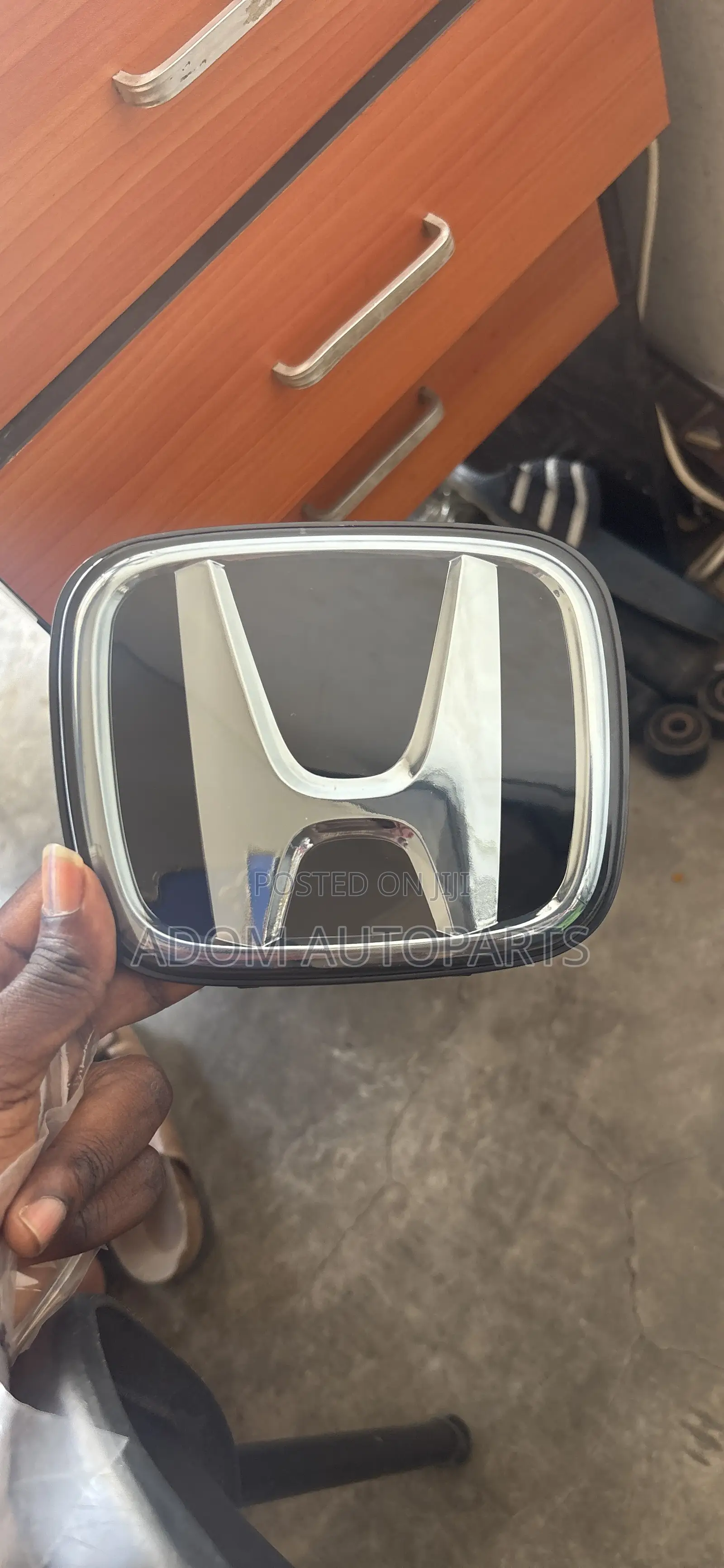 Honda CRV Emblem Logo Crown 2023 2024 2025