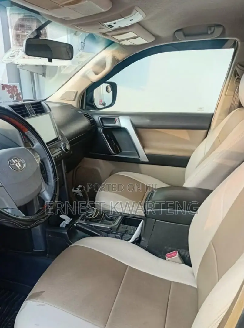 Toyota Land Cruiser Prado 2013 Black