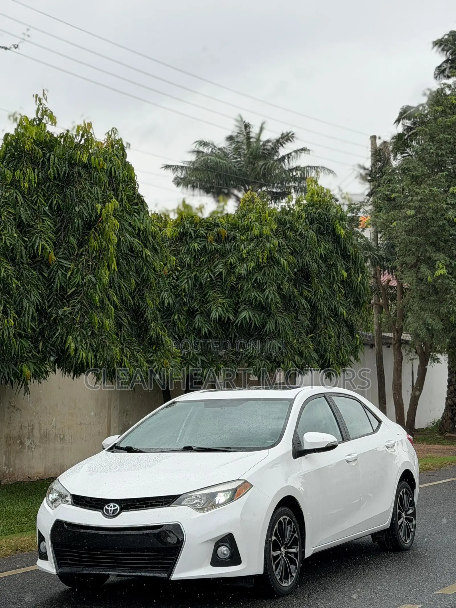 Toyota Corolla 2016 White