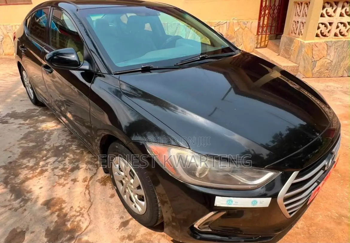 Hyundai Elantra 2017 Black