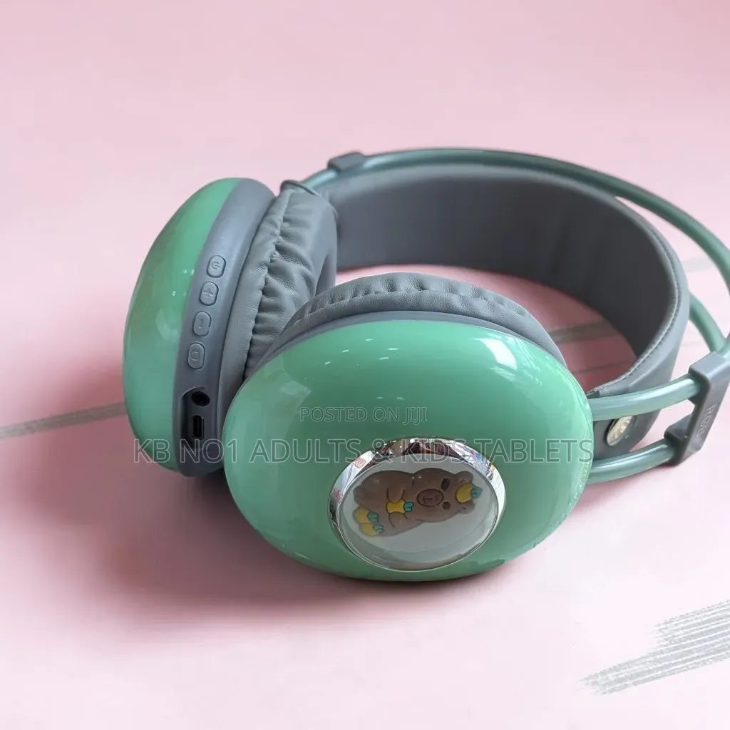 Wireless RGB Gaming Bluetooth Headset, Noise Reduction for Kids