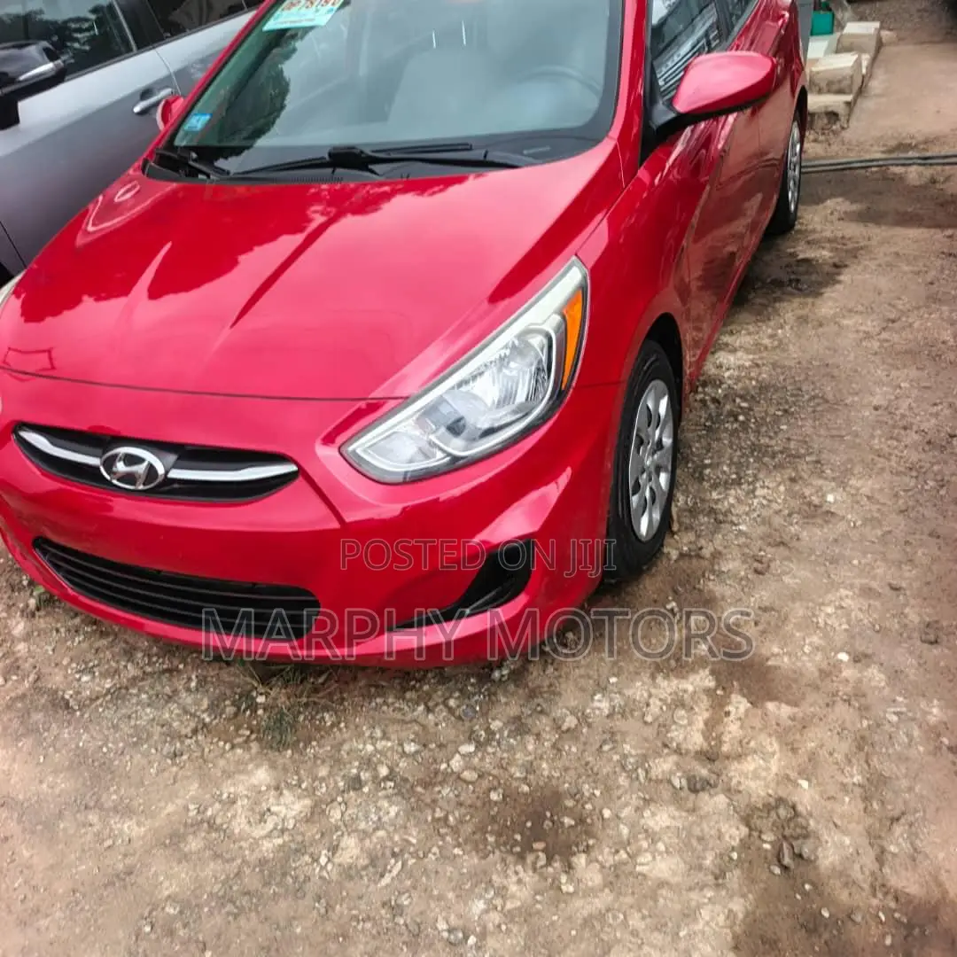 Hyundai Accent 2015 Red