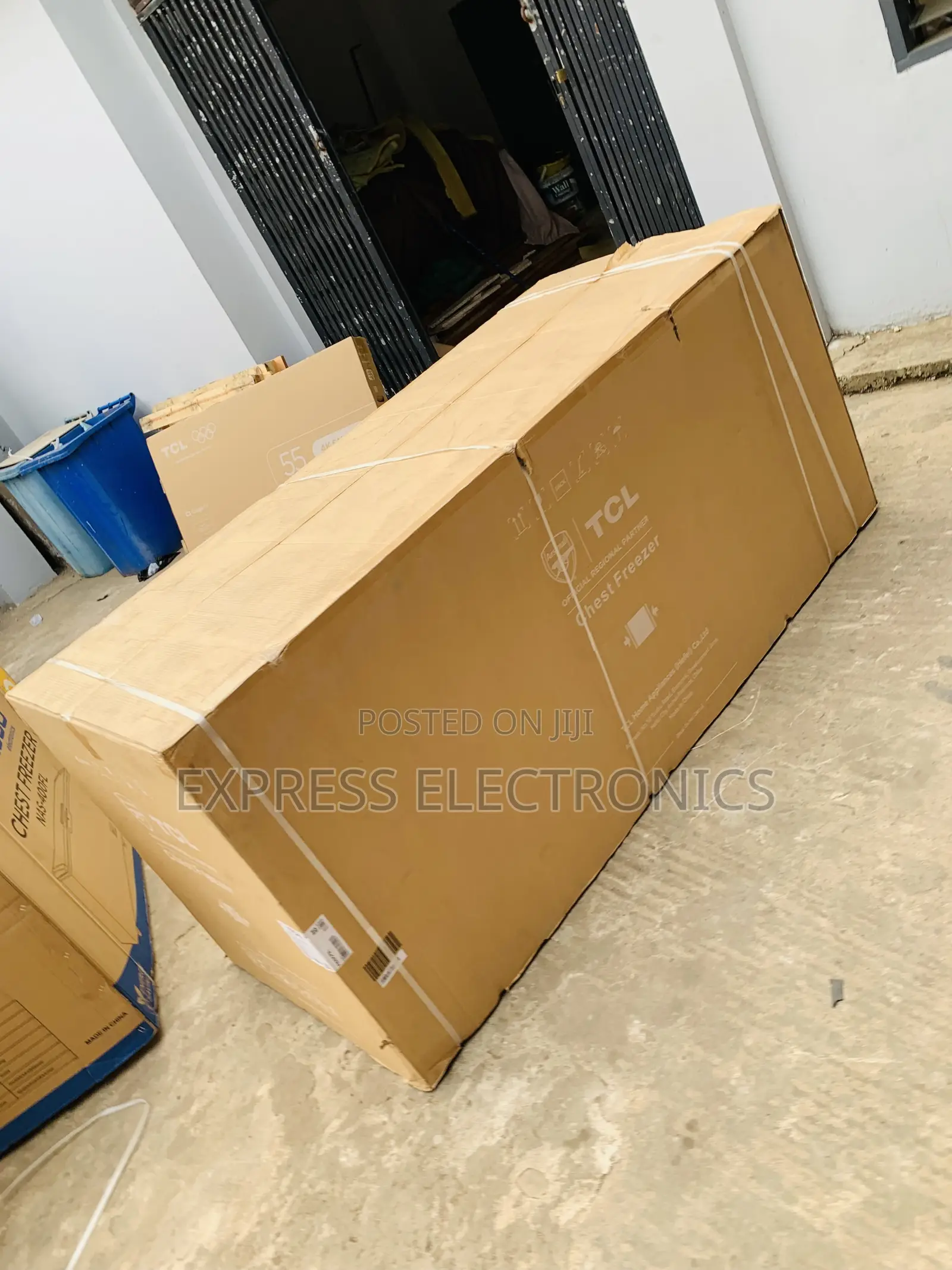 Amazing New Grey Double Door TCL 720L CHEST FREEZER (F920CFSL