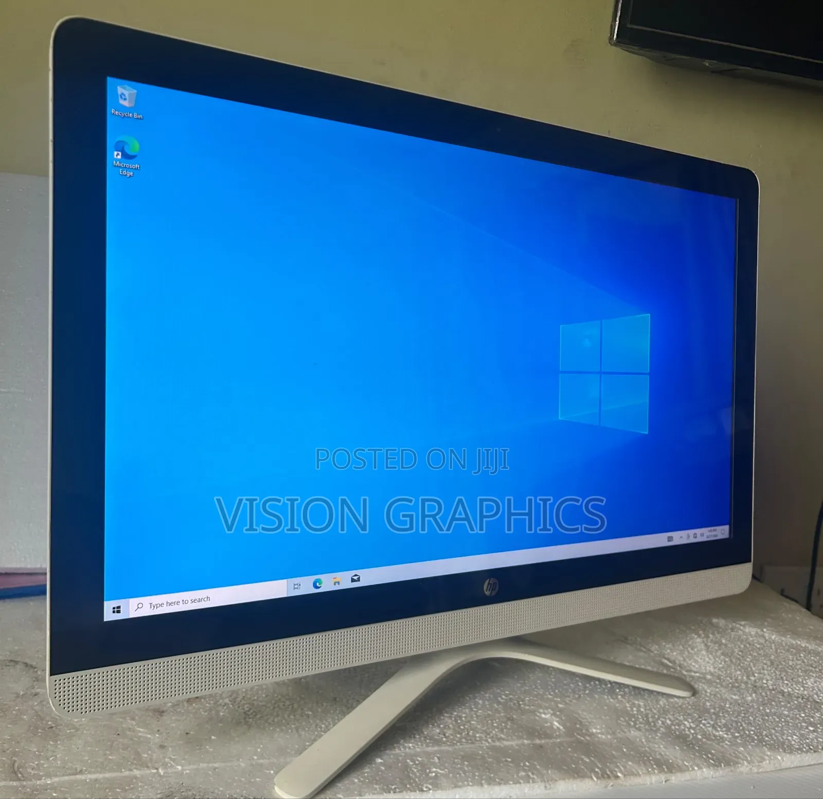 Desktop Computer HP 200 G4 All-in-One 8GB AMD A8 HDD 1T