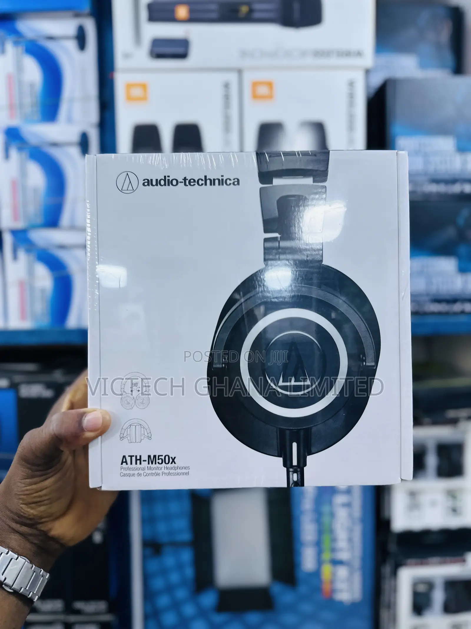 Audio-Technica ATH-M50x Professional Monitor Headphone.