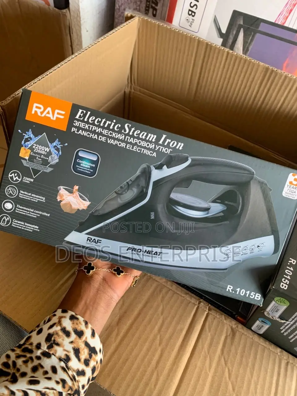 RAF Pro Heat Steam Iron 2200W Strong Steam Boost