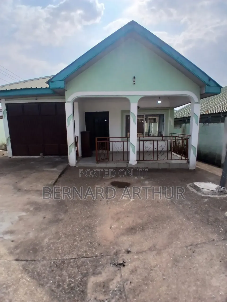 4bdrm House in Bernard Agency, Pokuase for rent