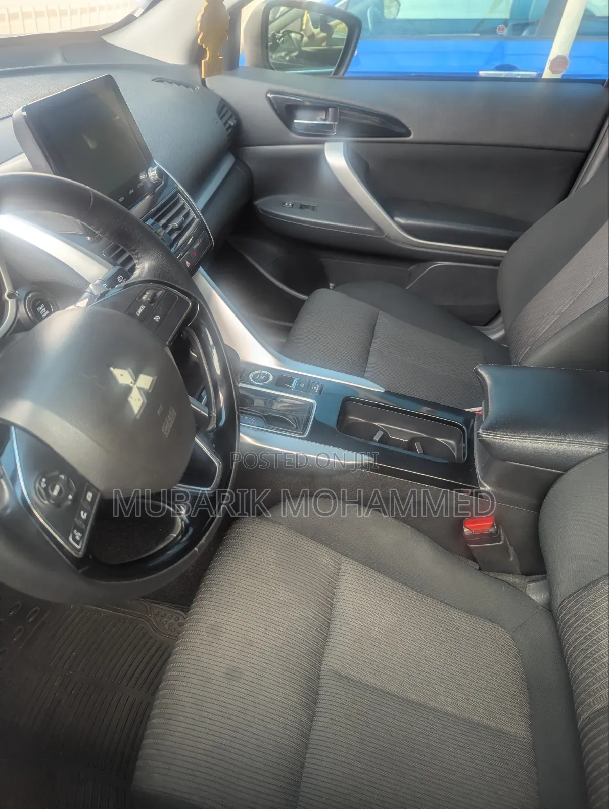 Mitsubishi Outlander 2022 White