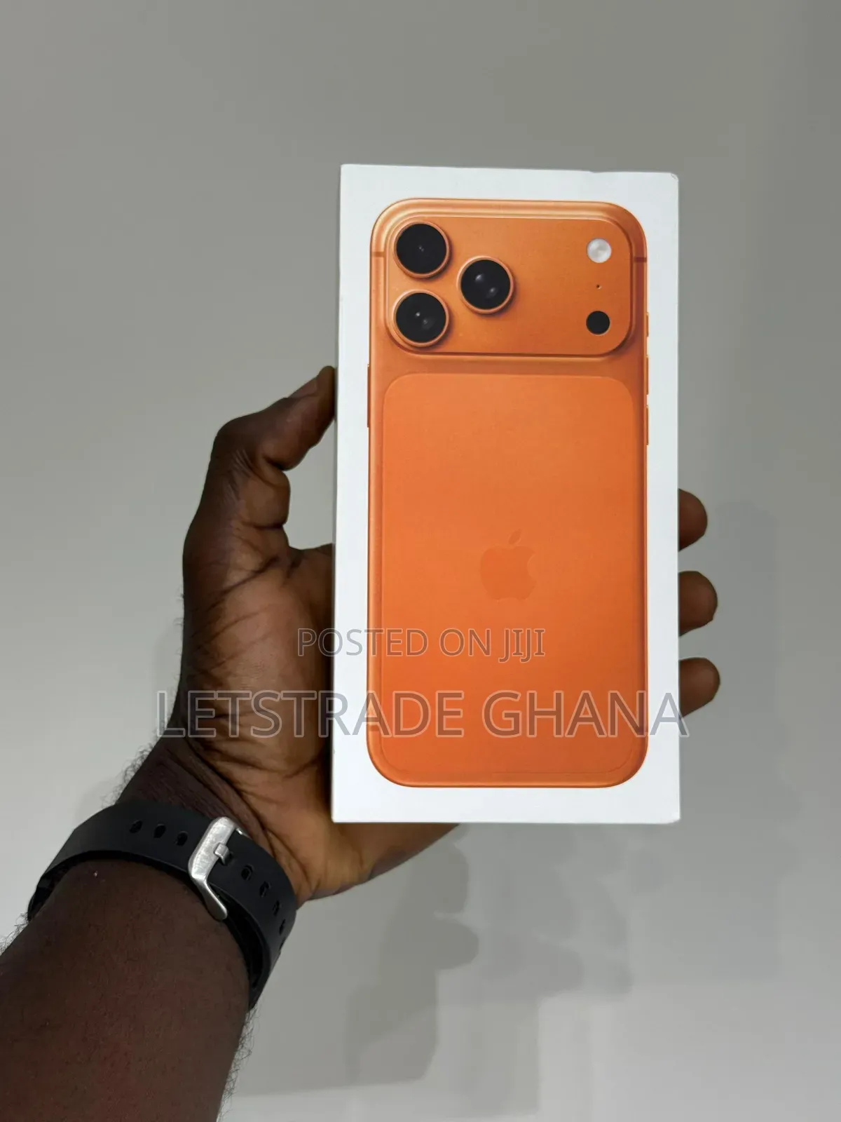 New Apple iPhone 17 Pro Max 256 GB Orange