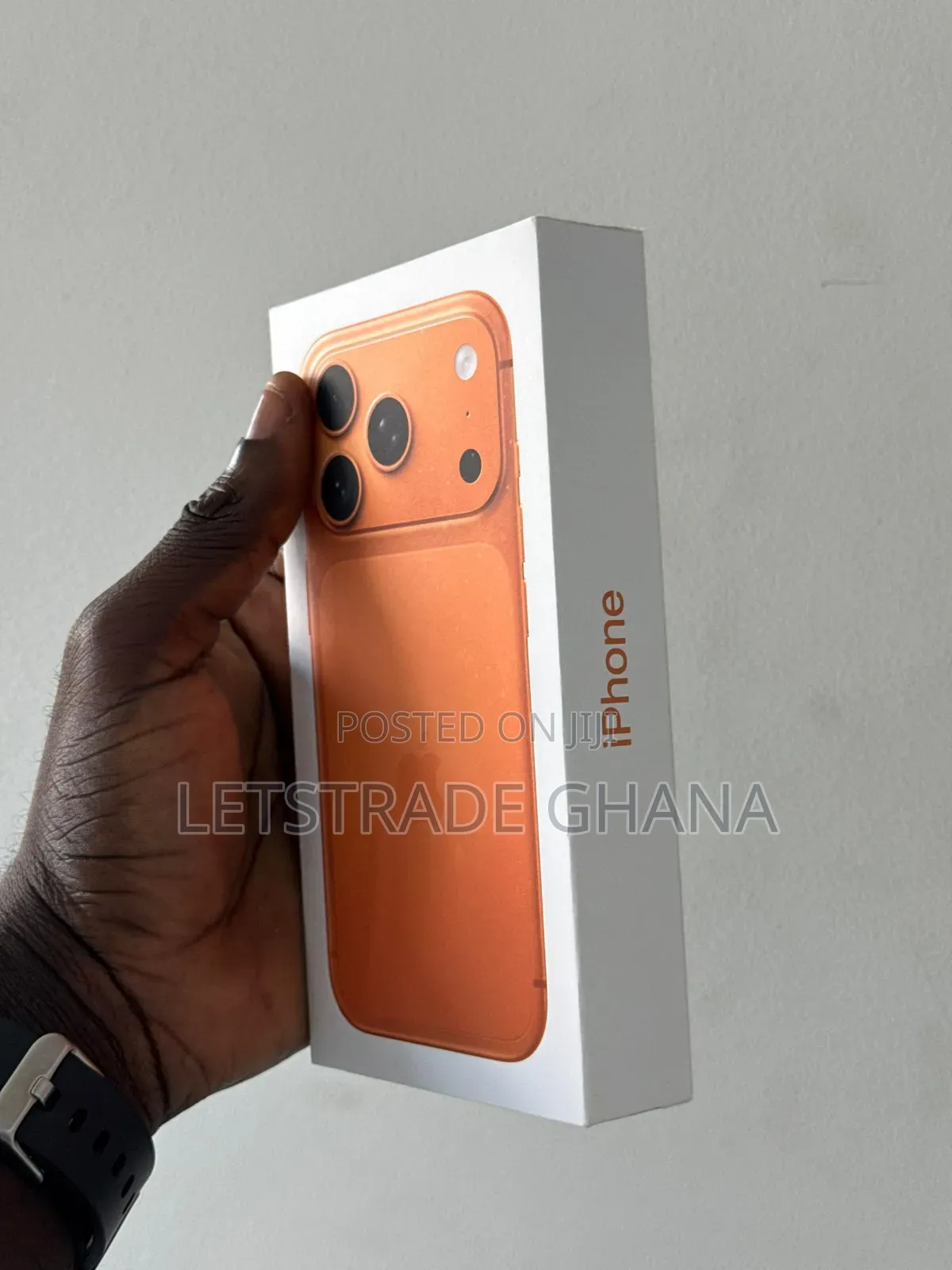 New Apple iPhone 17 Pro Max 256 GB Orange