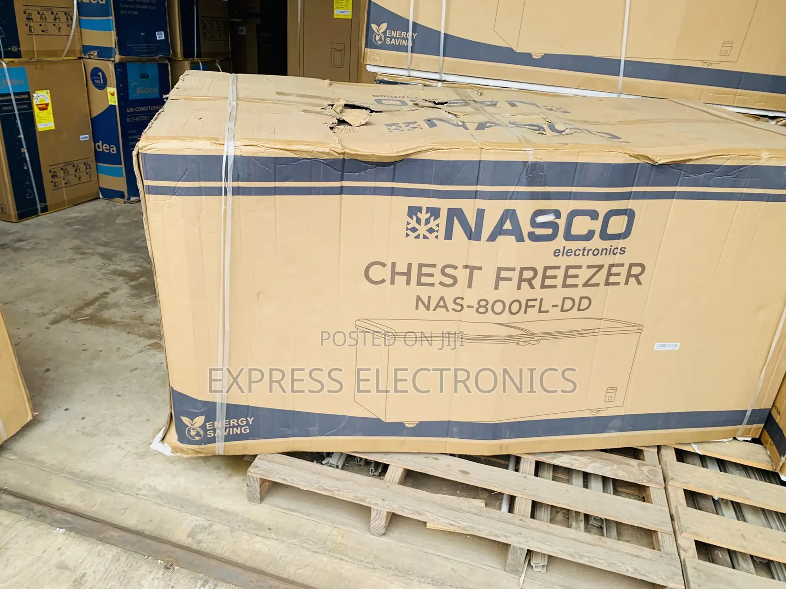 Grab the New Nasco 545L Double Door Chest Freezer NAS-800FL-DD-S