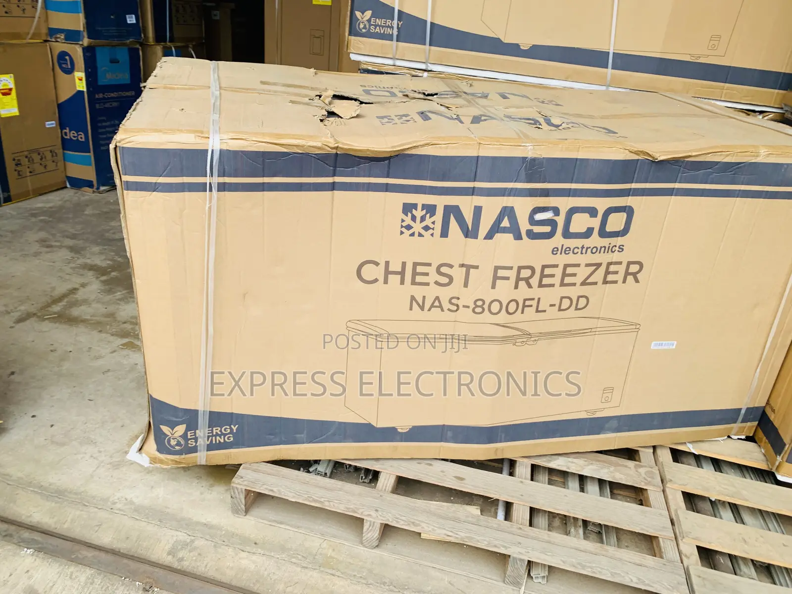 Grab the New Nasco 545L Double Door Chest Freezer NAS-800FL-DD-S
