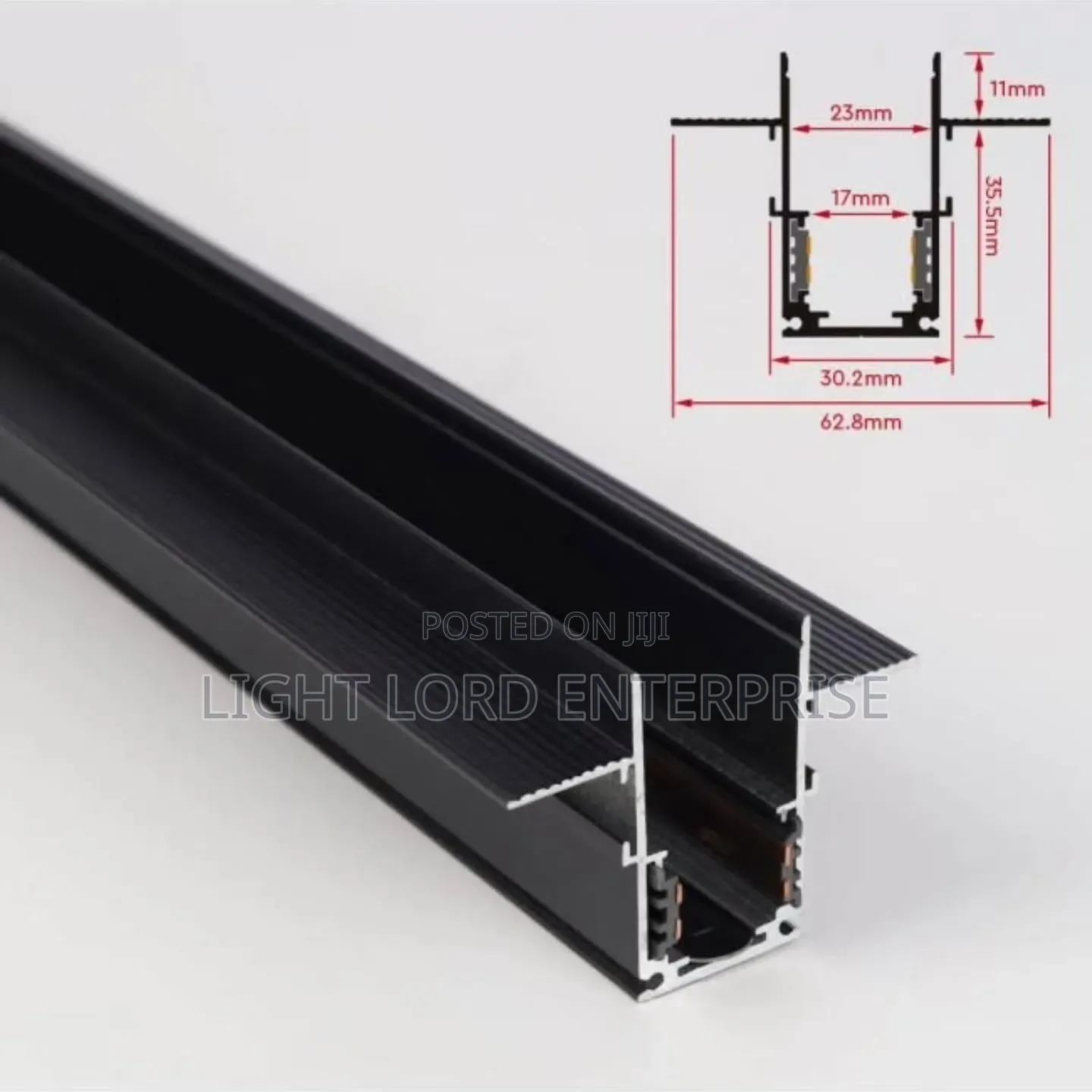 Clean & Clear Magnetic Track Var 3meters