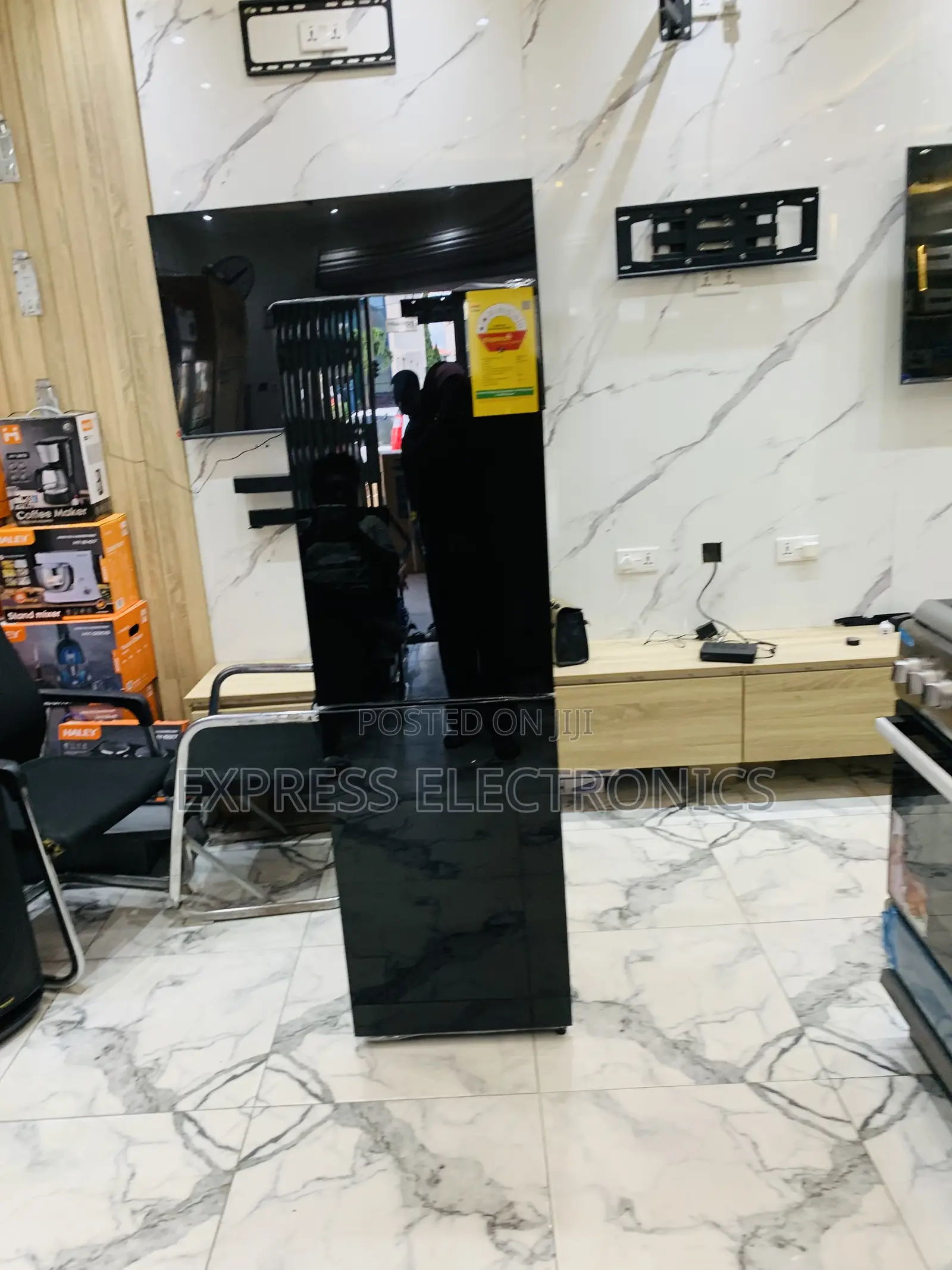 Hot 🥵 Deals on Nasco 196L 2-Star Bottom Freezer Fridge  [NASD2-24FL]