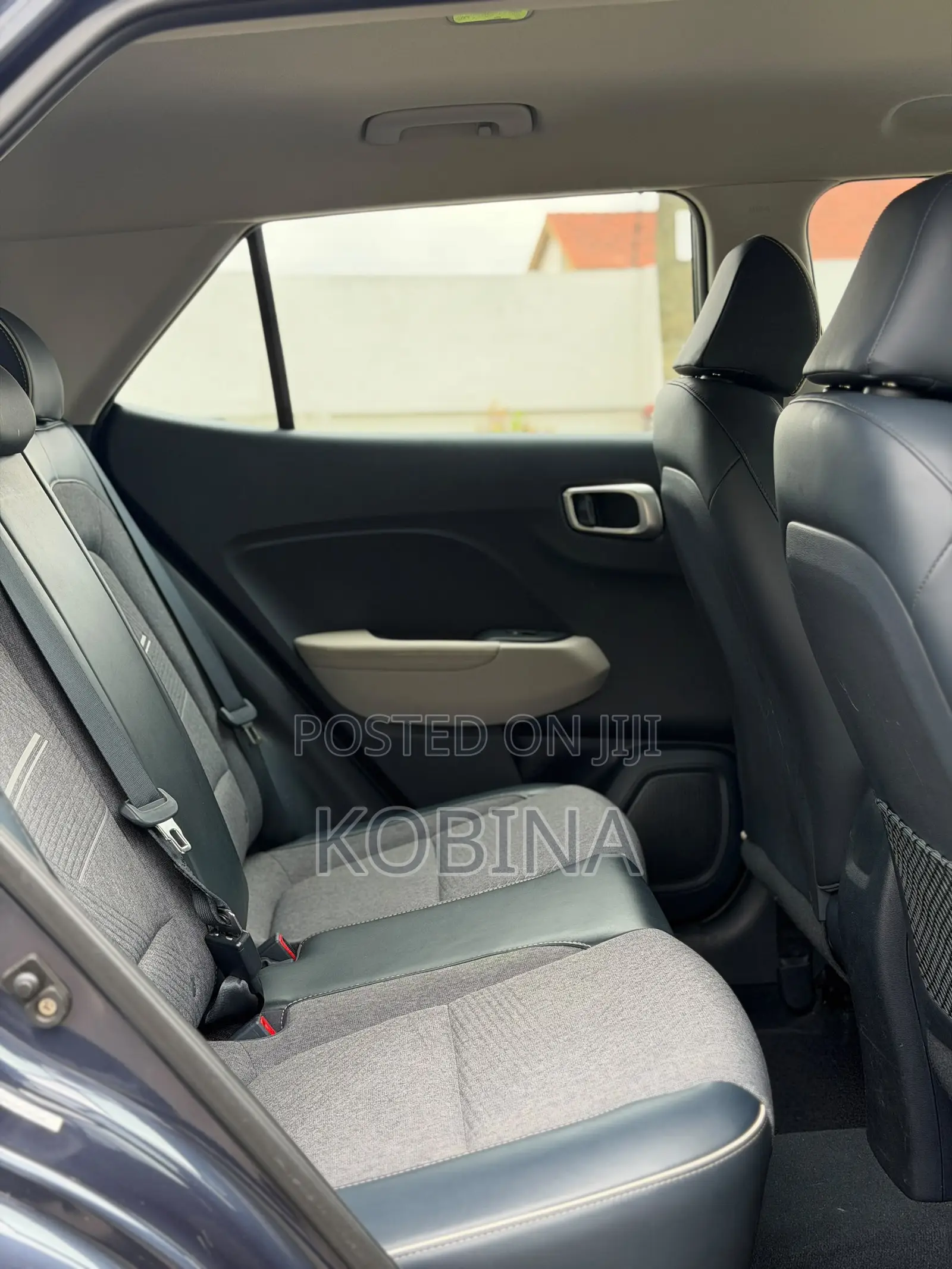 Hyundai Venue 2021 Blue