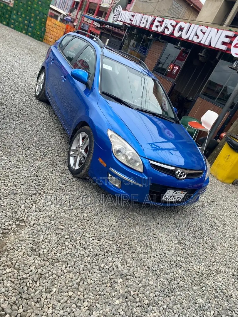 Hyundai Elantra Touring SE Automatic 2010 Blue