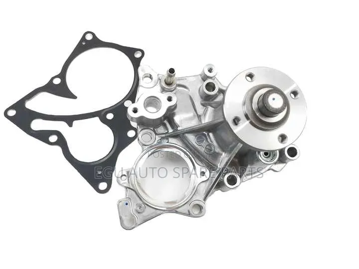 Original Toyota Hilux 1GD,2GD Water Pump Available