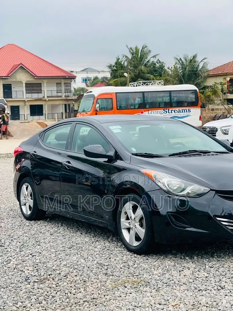 Hyundai Elantra 2013 Black