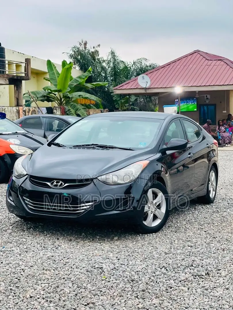 Hyundai Elantra 2013 Black